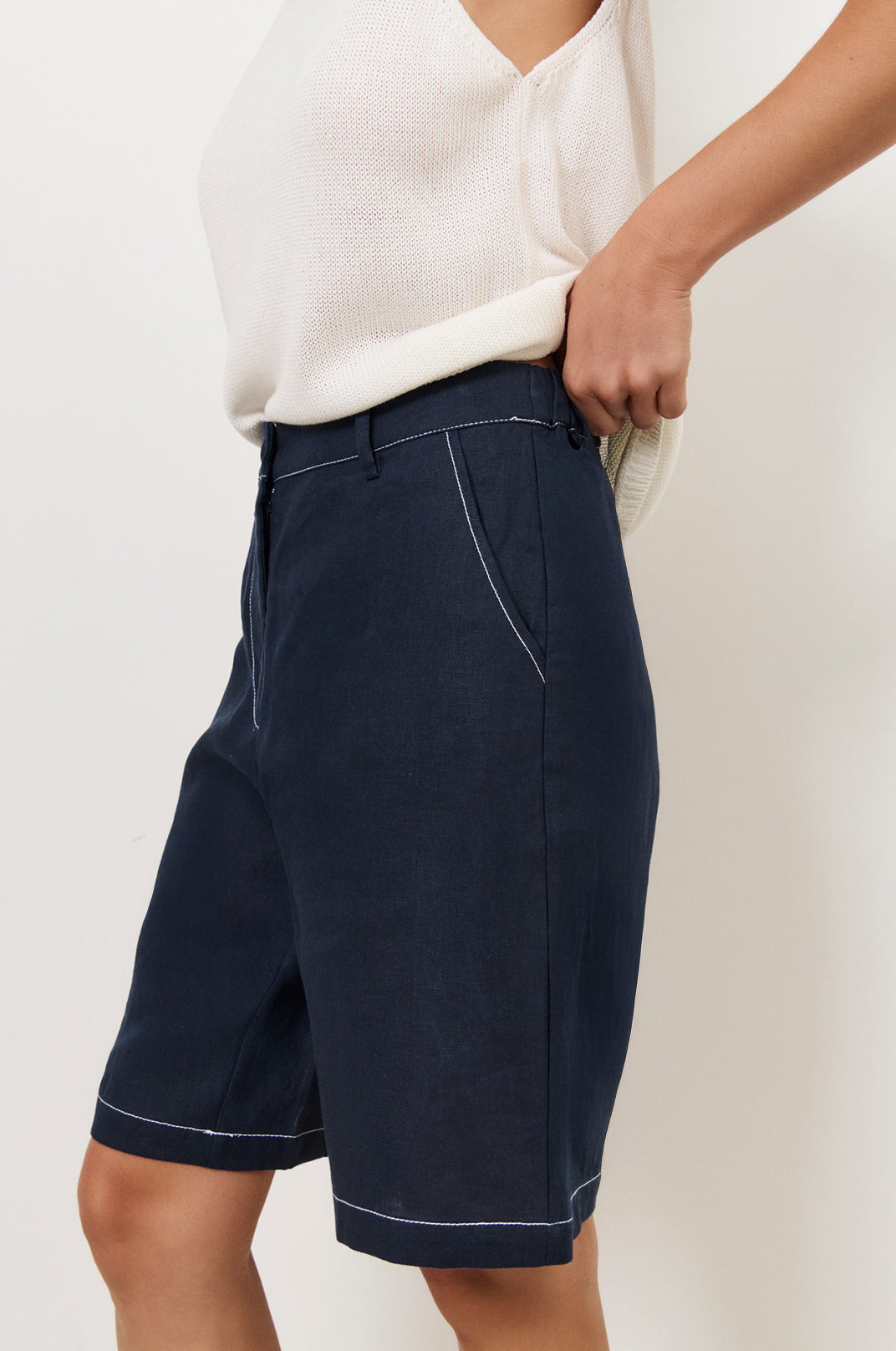Adorne Heidi Contrast Stitch Bermuda Short