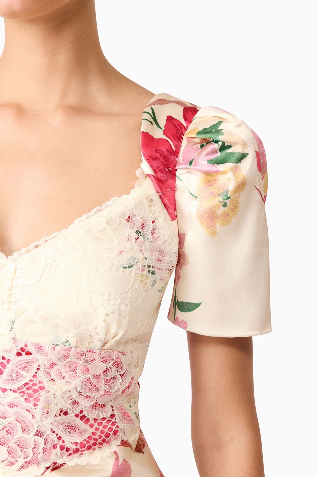 Elliatt Rosalina Puff Sleeve Maxi Dress in Ivory Floral
