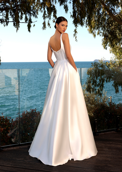 Nicoletta - NC2060 (Available in Ivory/Nude)