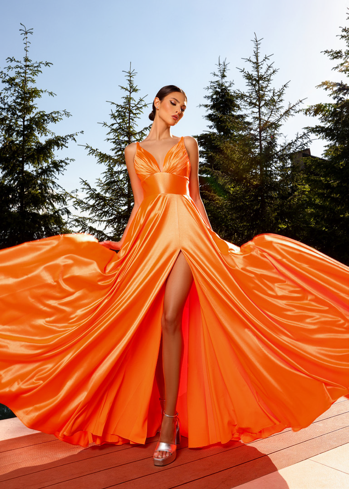 Nicoletta - NC2052 (Available in Black, Green Hot Pink and Neon Orange)