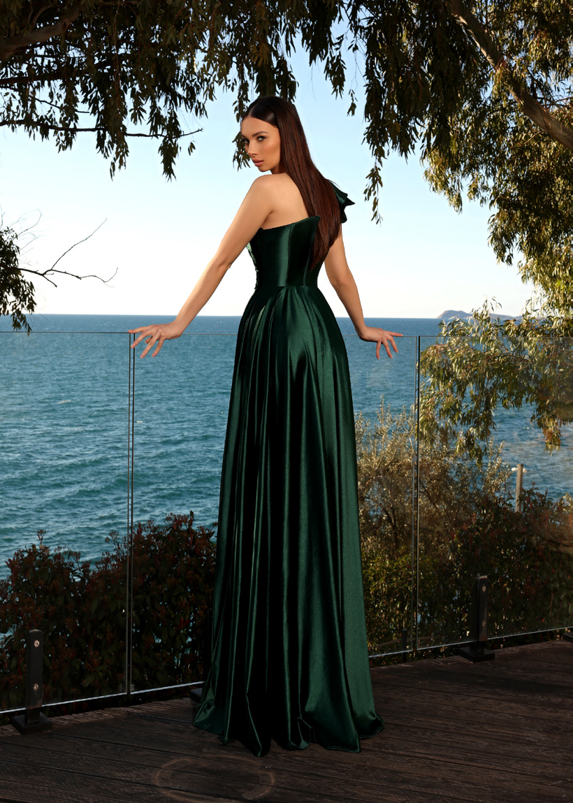 Nicoletta - NC2062 (Available in Deep Emerald, Vermillion and Cadet Blue)