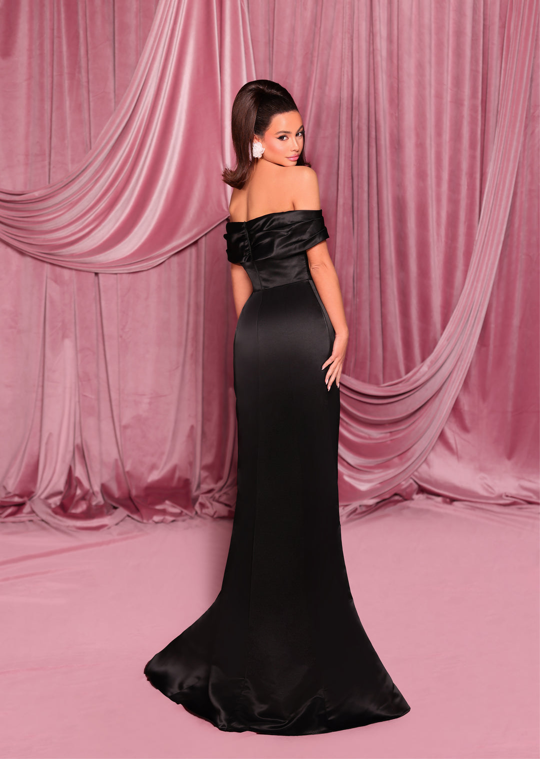 Nicoletta - NC3052 (Available in Black, Ivory and Wine)