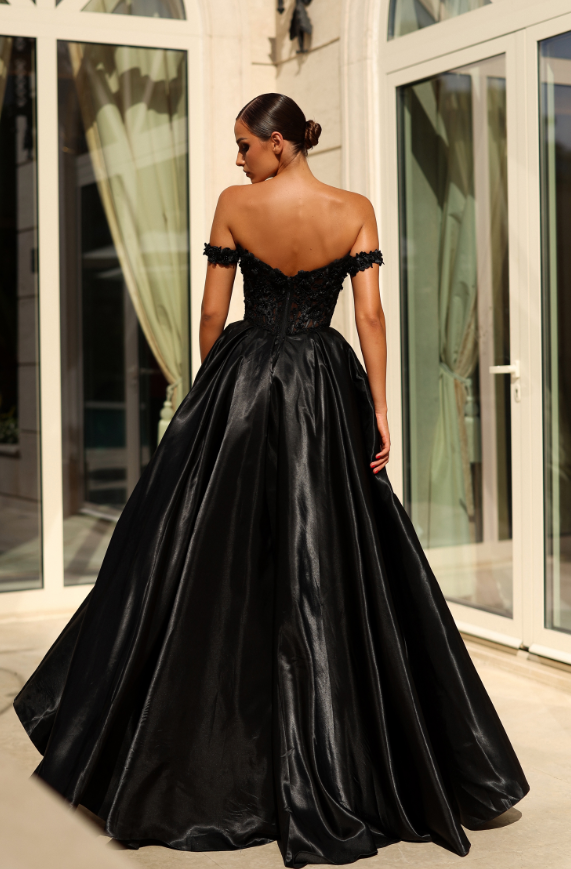 Tina Holly - Alice TK584 (Available in Emerald, Red and Black)