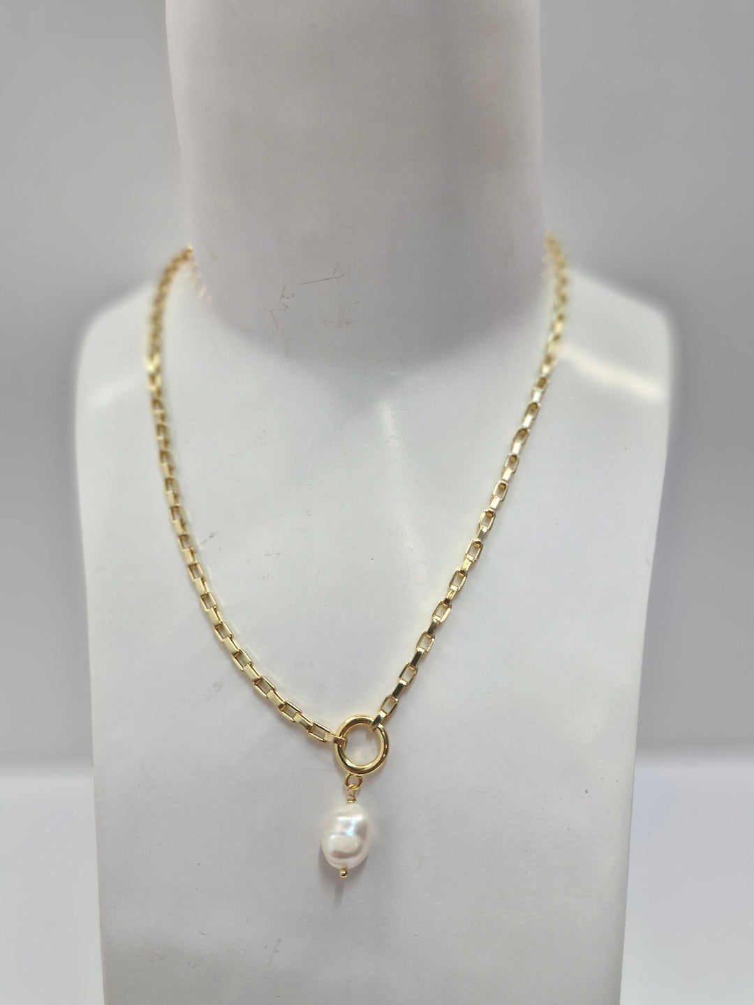 Adorne Simple Pearl Drop necklace in Gold AND2349