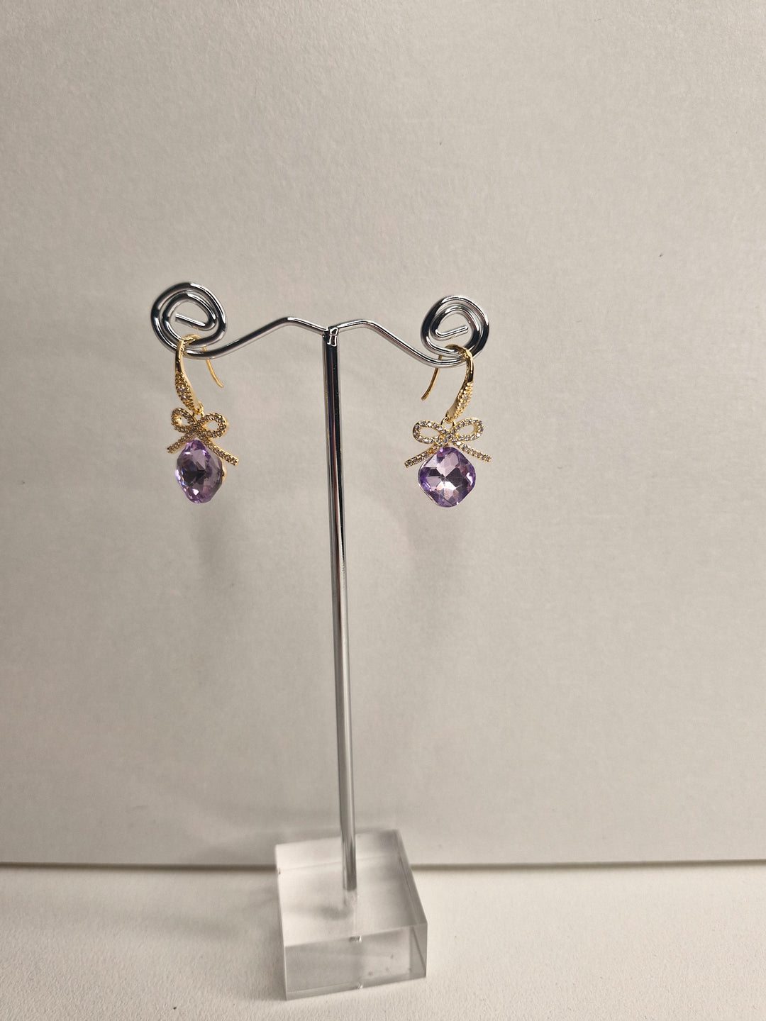 De Cavalier Purple crystal earrings 603