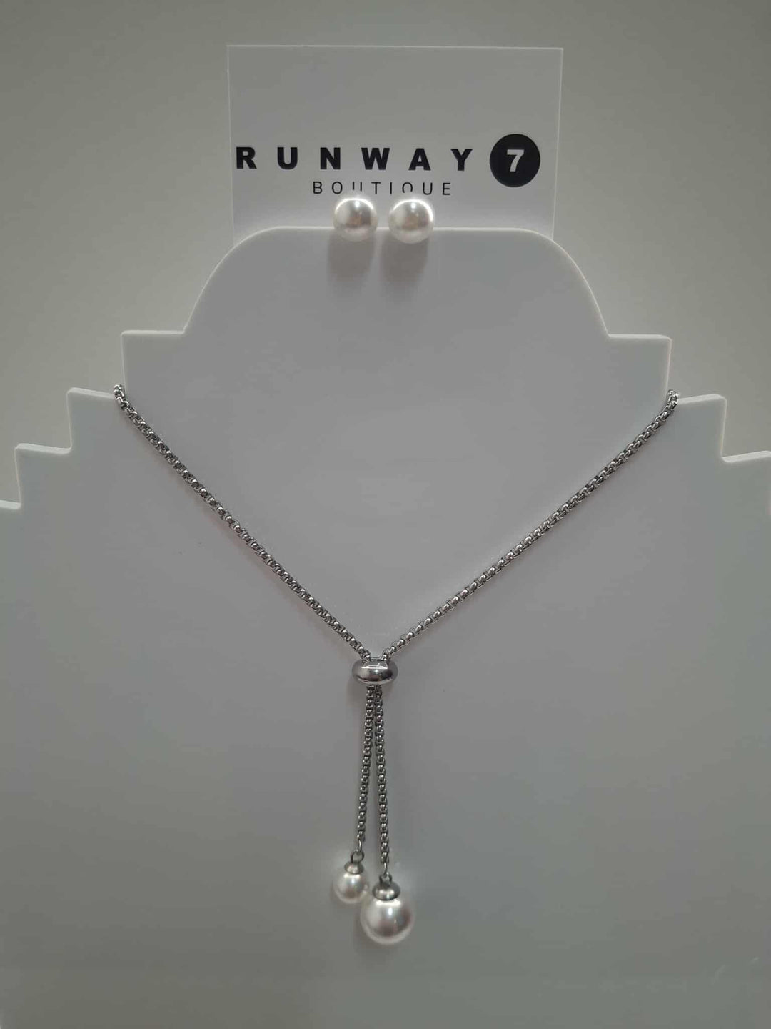 R7 Silver and Pearl Adjustable Drop Necklace and Earrings set 170