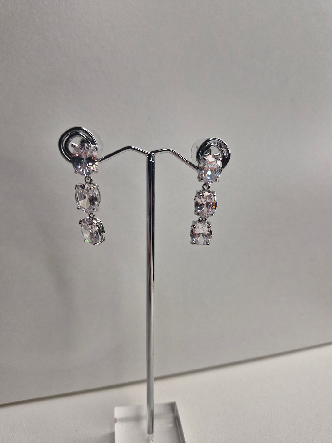 De Cavalier Silver and Clear crystal earrings 571