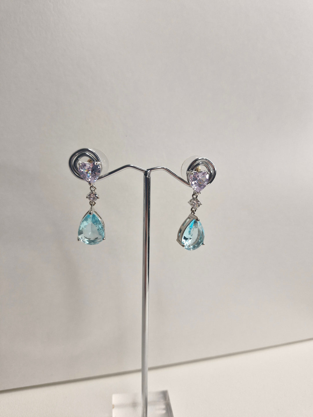 De Cavalier Aqua blue crystal earrings 381