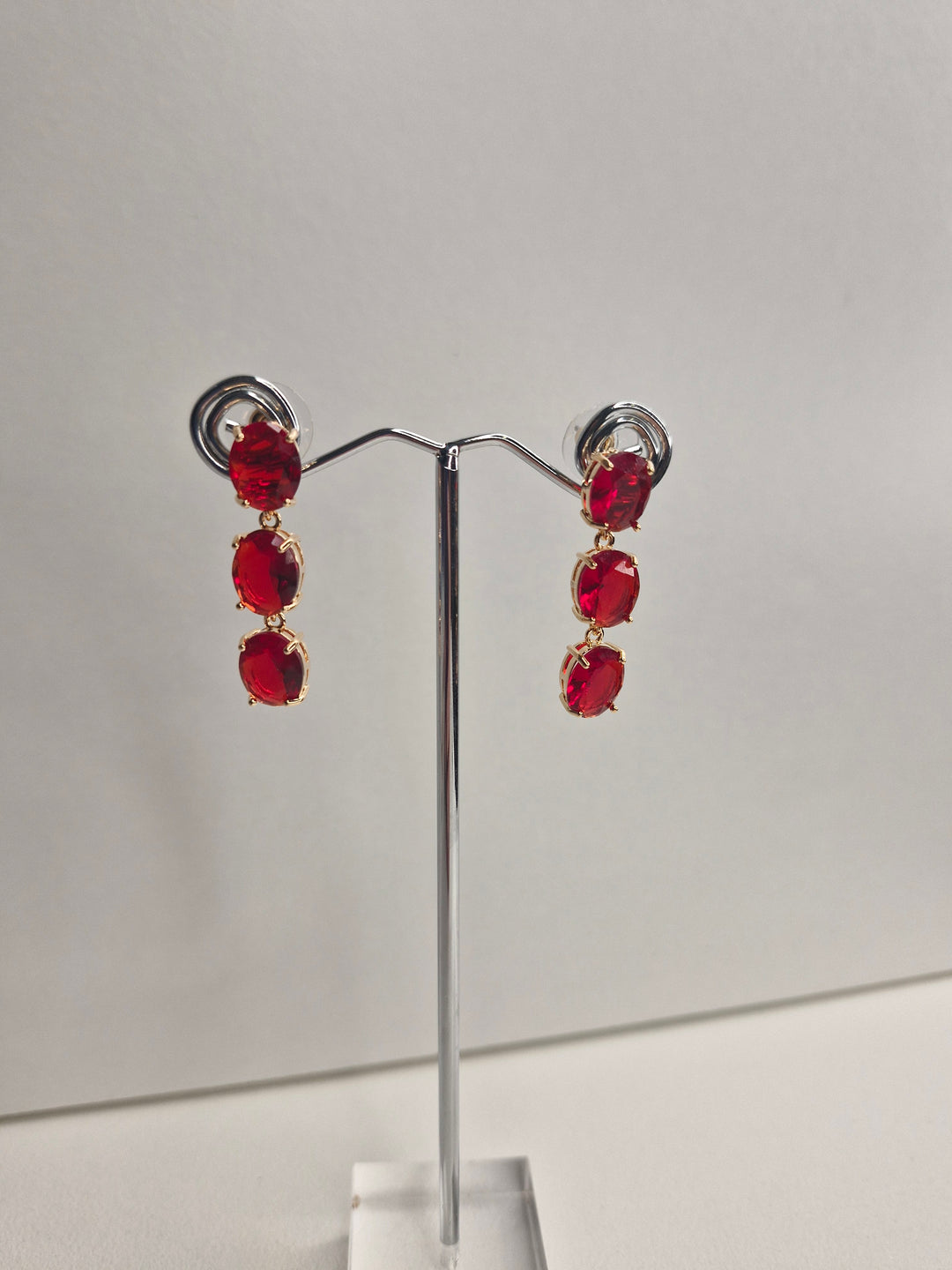 De Cavalier Red crystal earrings 600