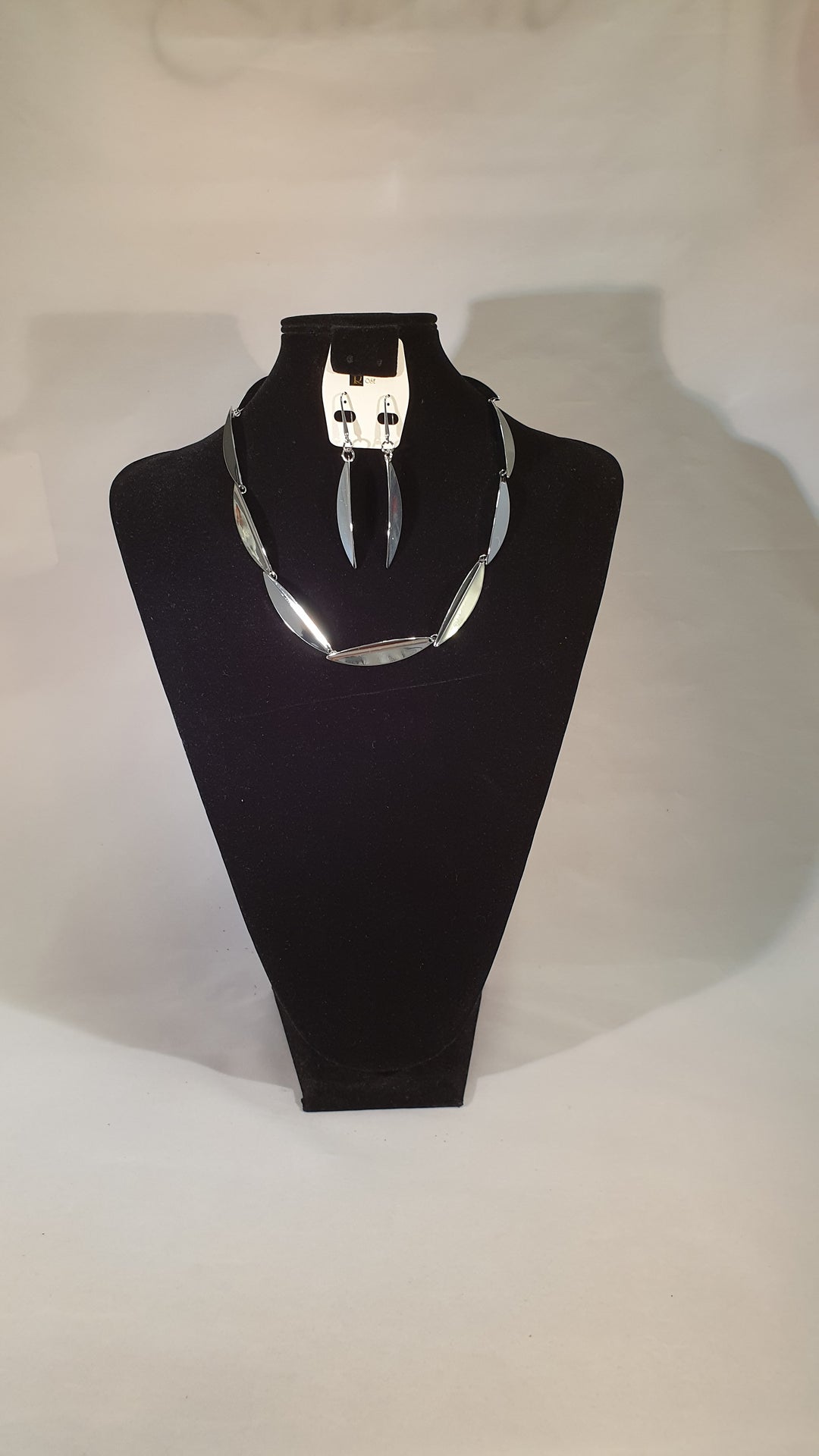 Stellar Rose Silver earrings 64908 matching necklace available