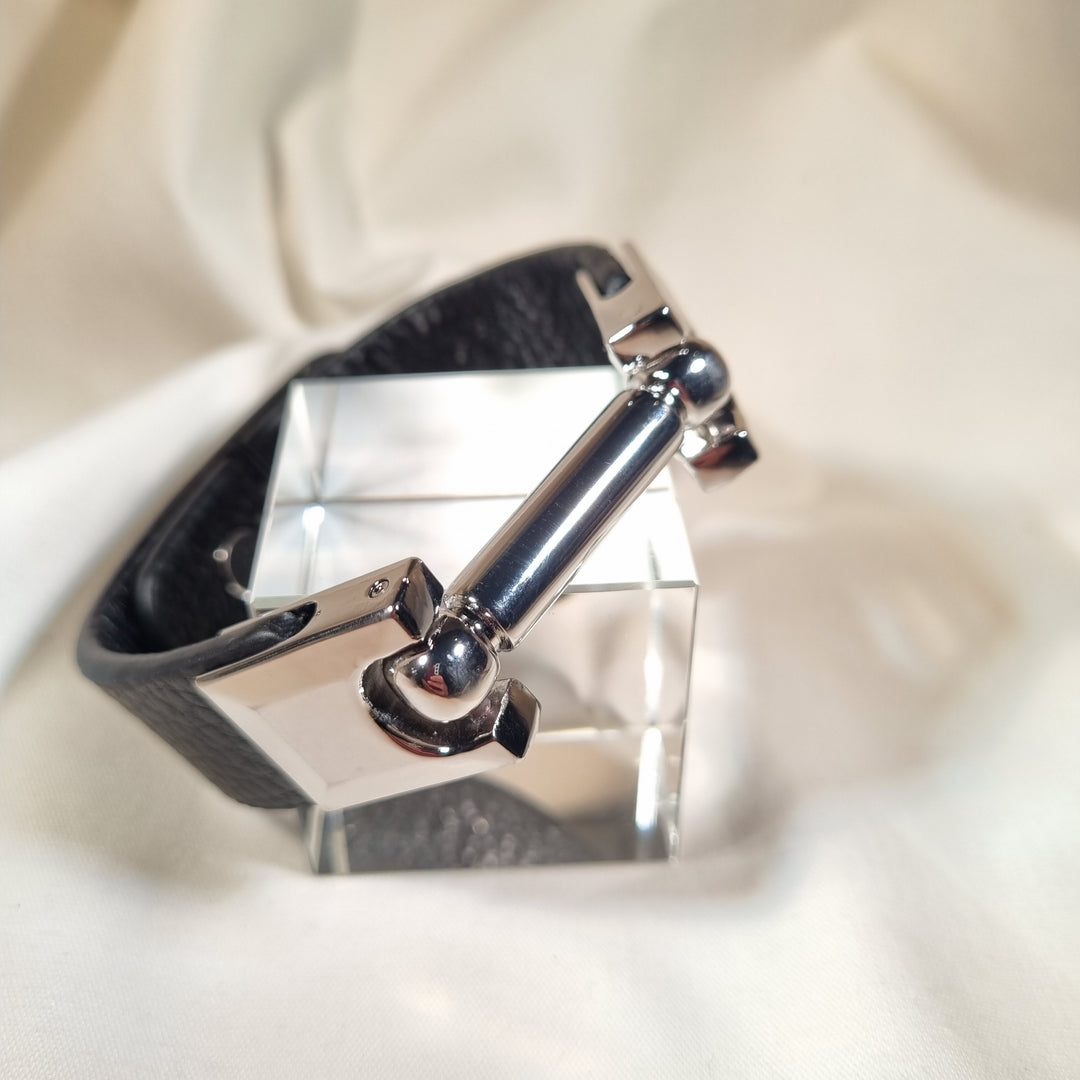 Stellar Rose Black and Silver Leather bracelet 67408