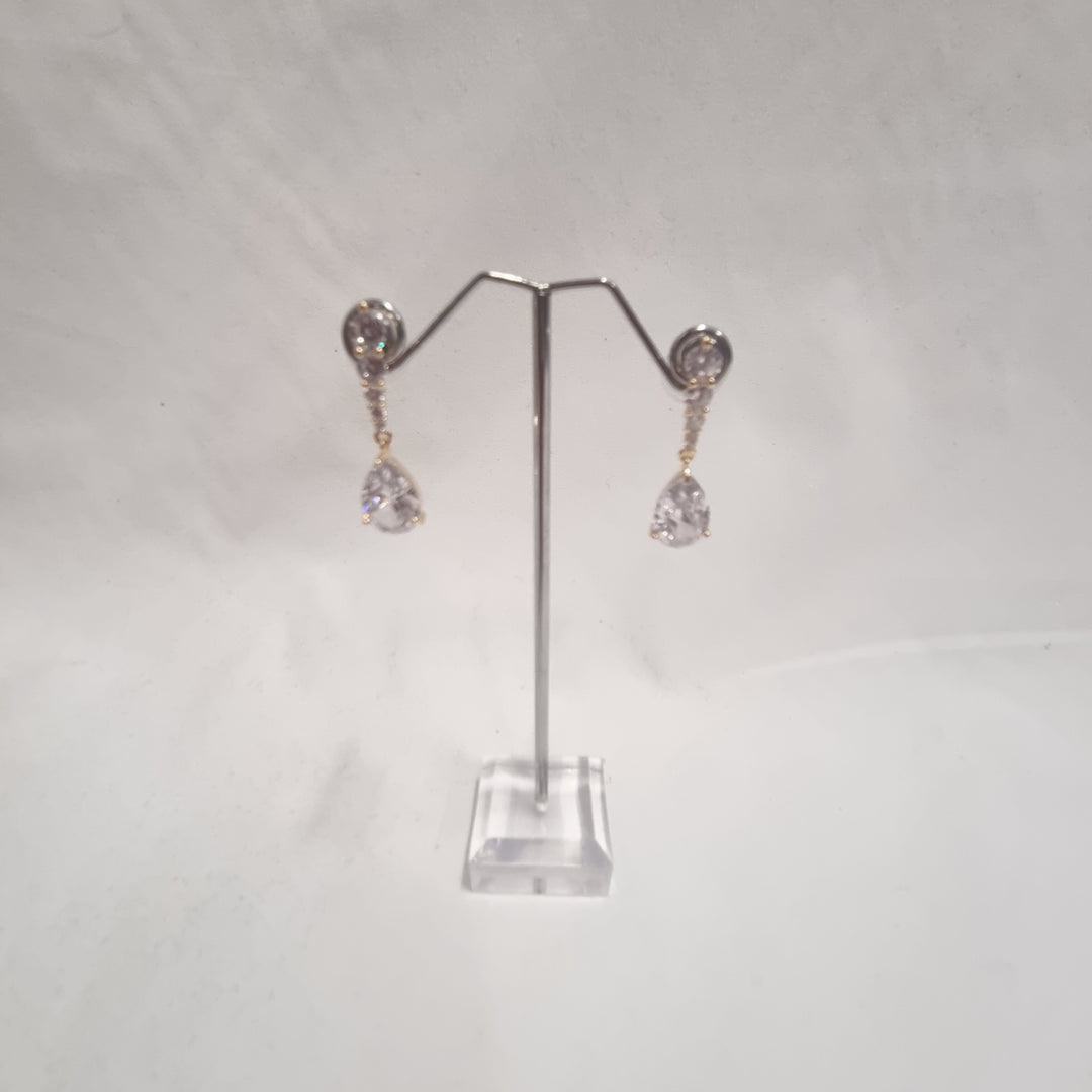 De Cavalier Diamante and Gold Drop earrings 802