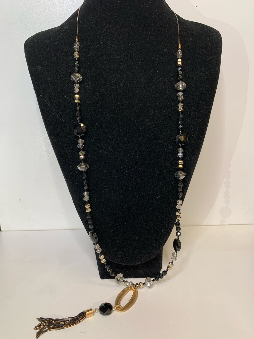 Stellar Rose Onyx Beaded Necklace Long 72078