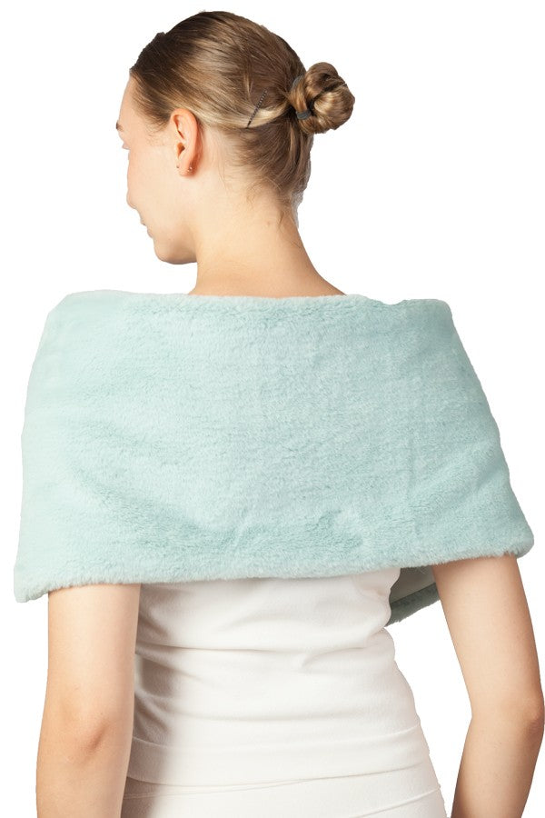 Miss Anne Faux Fur Stole in Mint