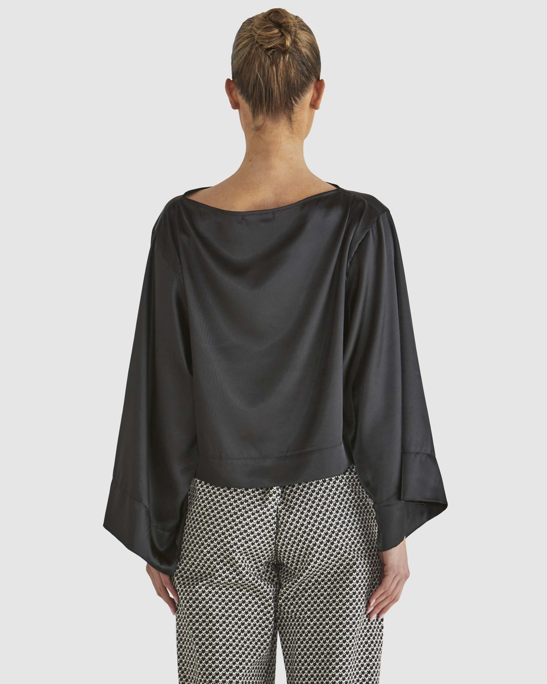 Fate Glow Top in Black