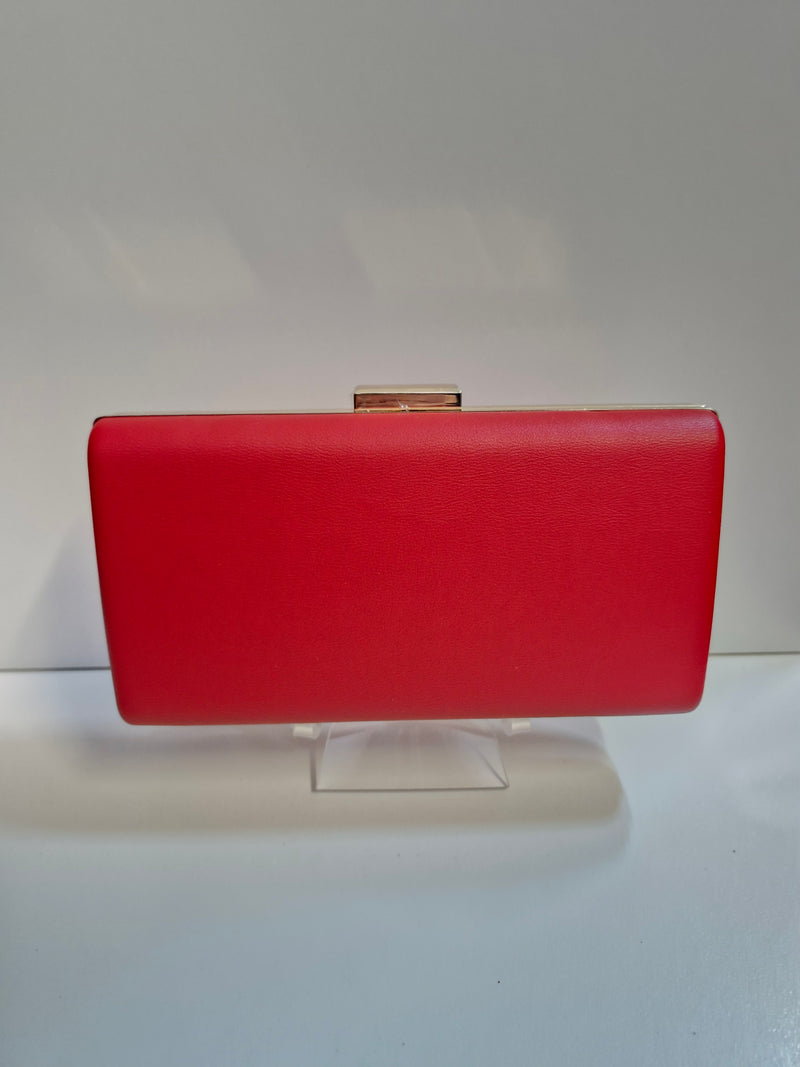 Plain Structured Clutch in Red 1915