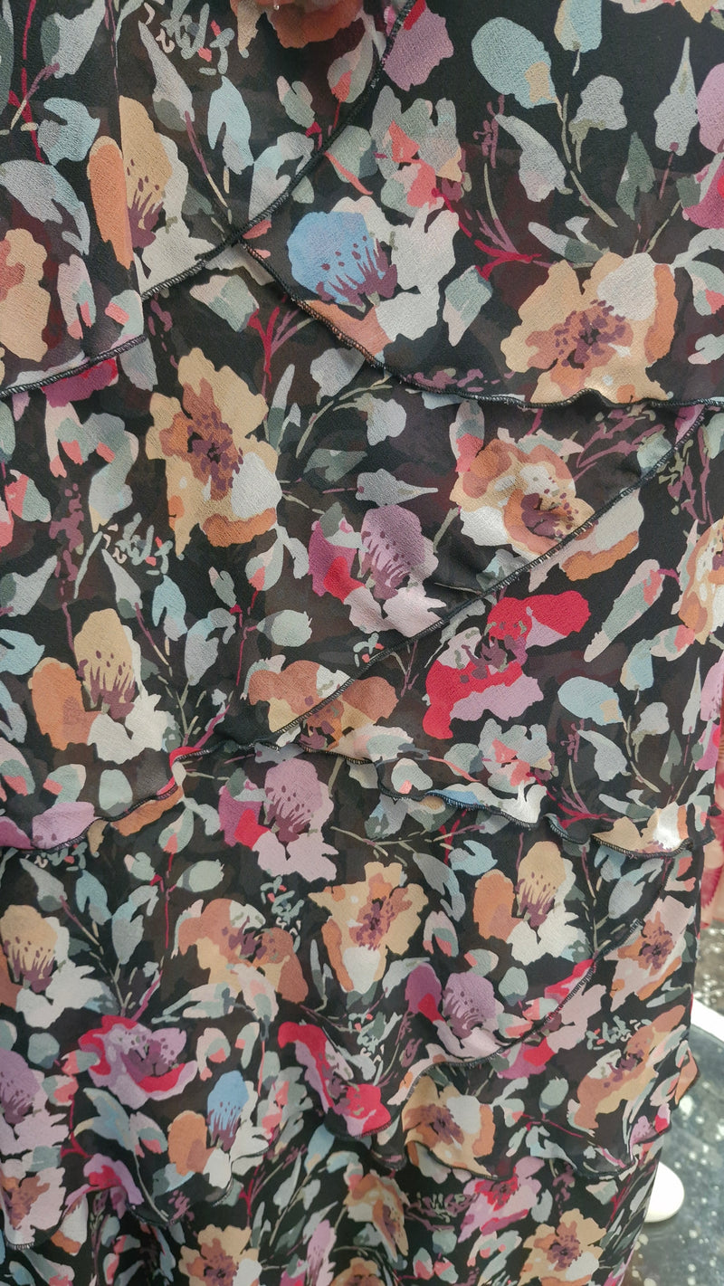 Vivid Chiffon Ness dress in Black Small floral