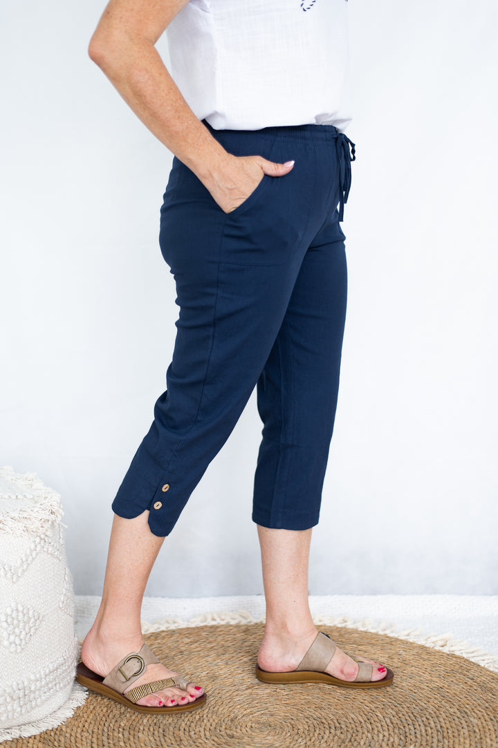 Willow Tree Button Detail Stretch Capri Pant in Navy