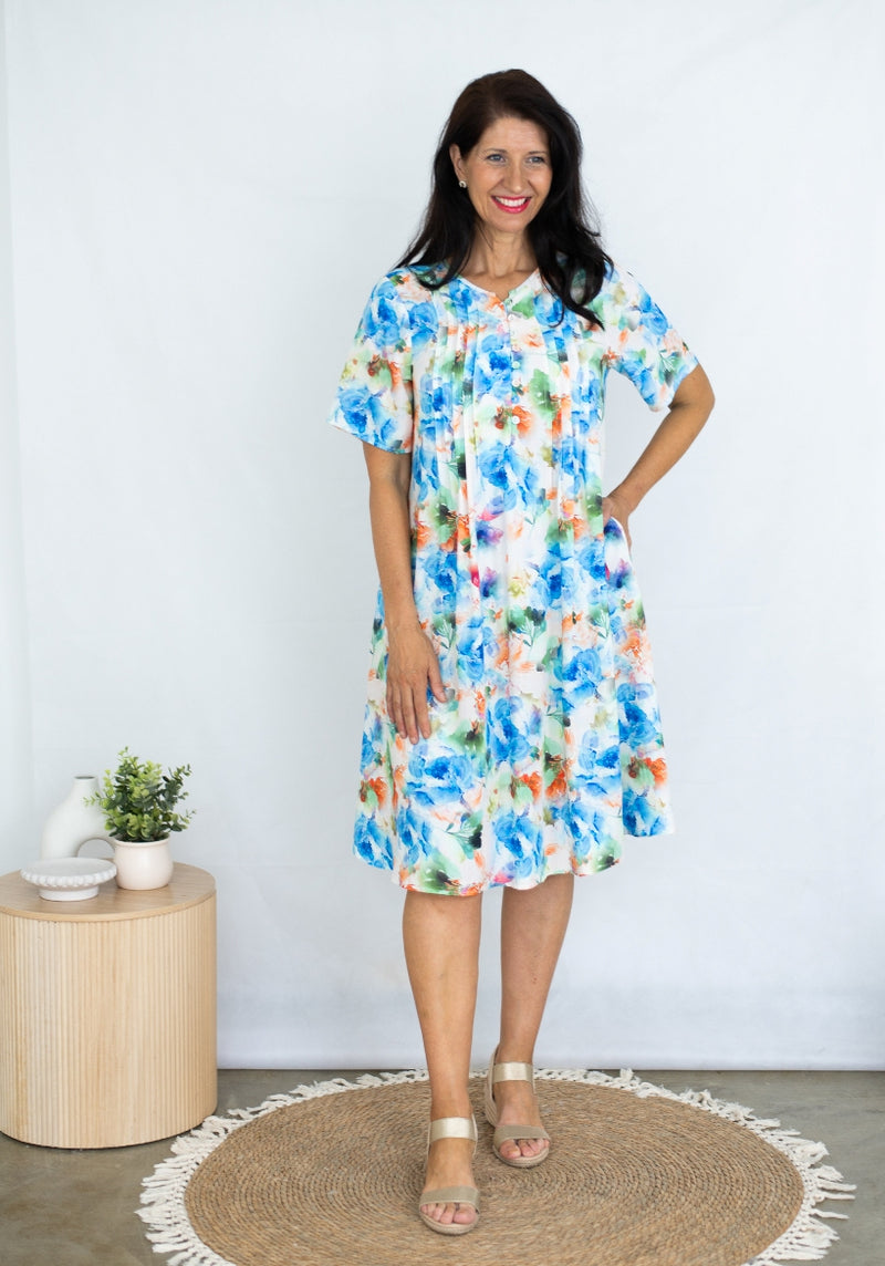 Jolie Saule Short Sleeve Pleat Feature Dress in Blue Floral