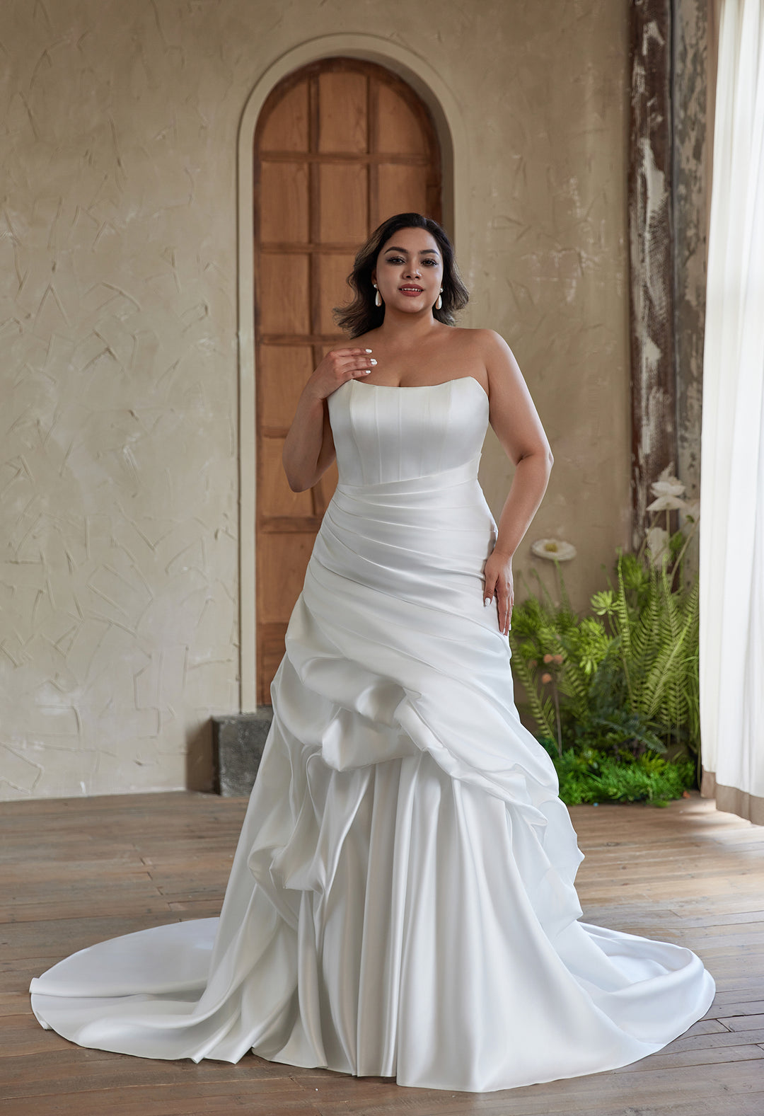 Herawhite Bridal - HW3685 (Available in Ivory)