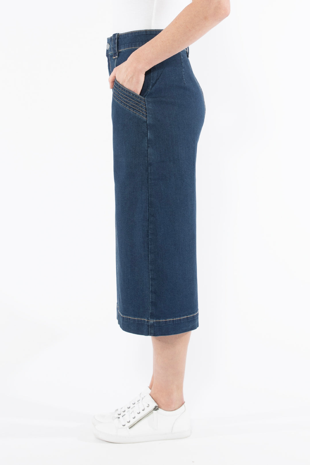 Jump Top Stitched Stretch Denim Skirt