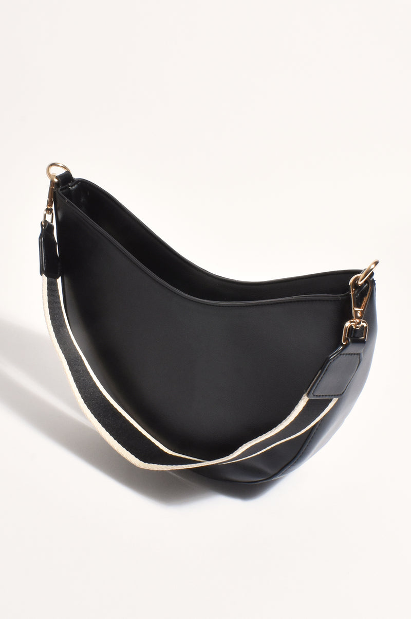 Adorne Aurelia Saddle Handbag Bag in Black AXD1843