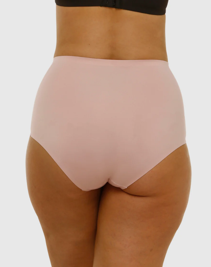 Hush Hush Control Brief HH067LC