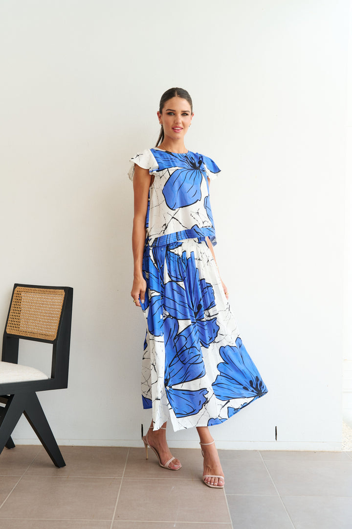 Collectivo Orchid Top in Blue Hibiscus