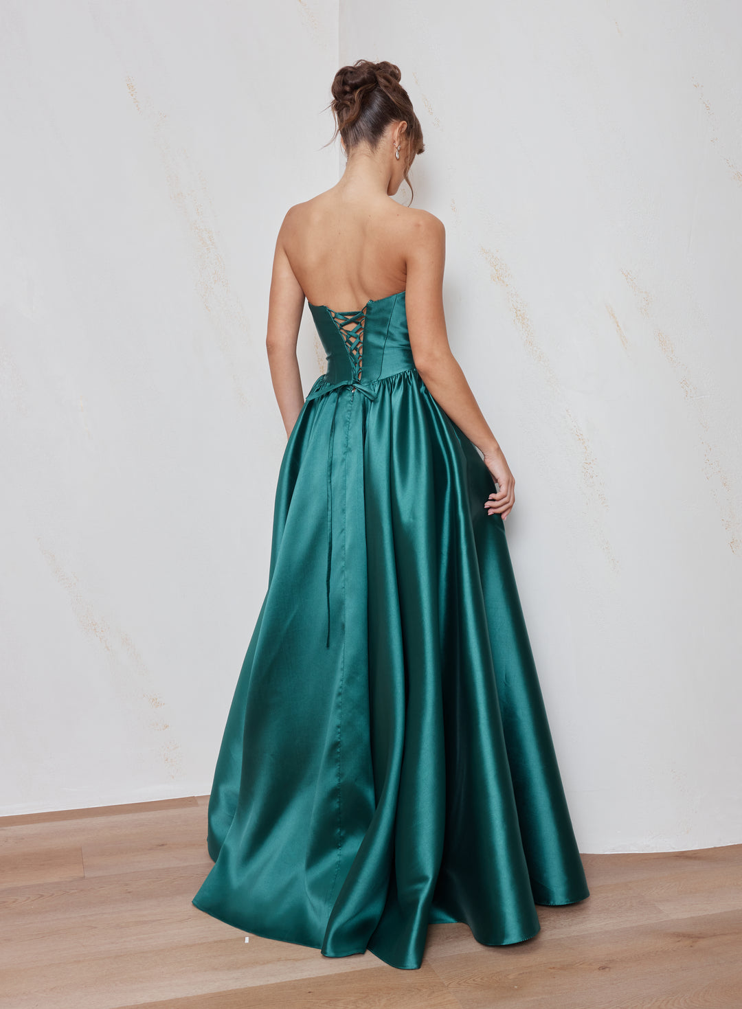 Tania Olsen Designs Catira PO2686 (Available in Emerald and Navy)