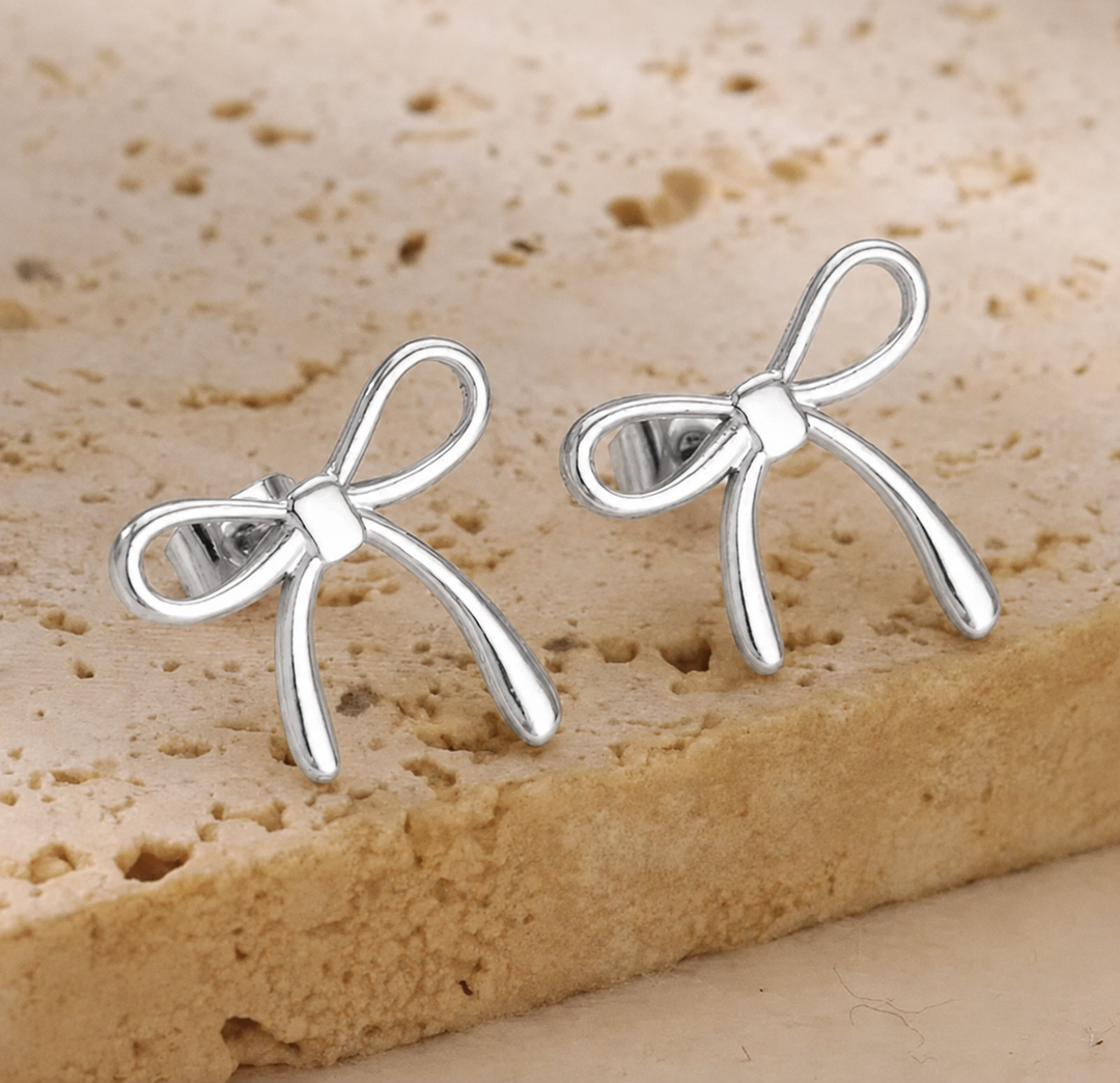 R7 Mini Bow Earrings Silver 361