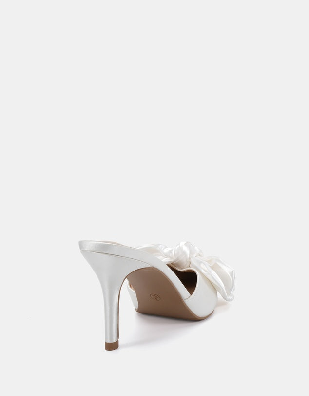 Wildfire Cipher Shoe in White