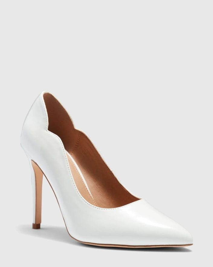 Novo Inisa White Patent Pumps