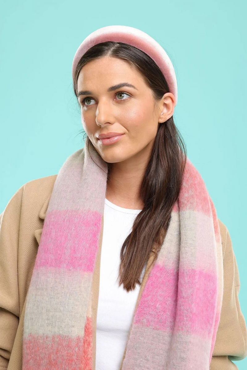 Morgan & Taylor Leslie Headband in Pink