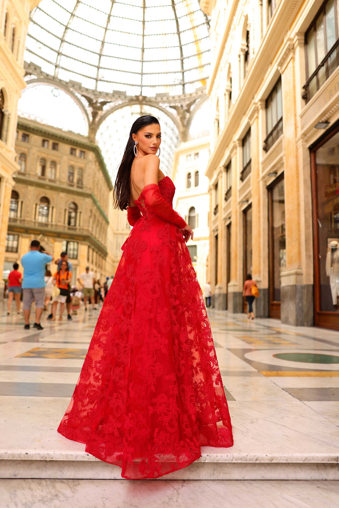 Nicoletta - NC1014 (Available in Cadet Blue or Red)