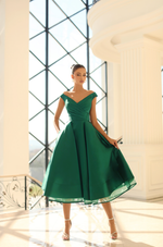 Nicoletta - NC1089 (Available Black and Emerald Green)