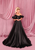 Nicoletta - NC3059 (Available in Black and Ivory)