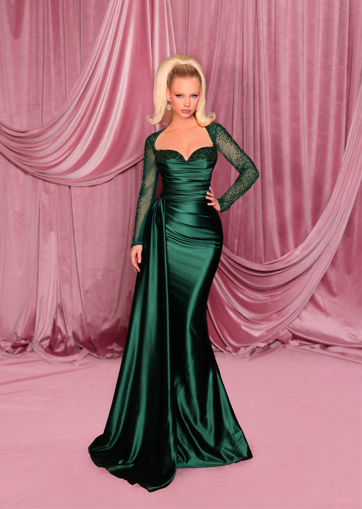 Nicoletta - NC3078 (Available in Deep Emerald, Midnight and Champagne)