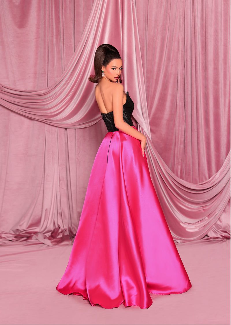Nicoletta - NC3096 (Available in Black and Ivory)