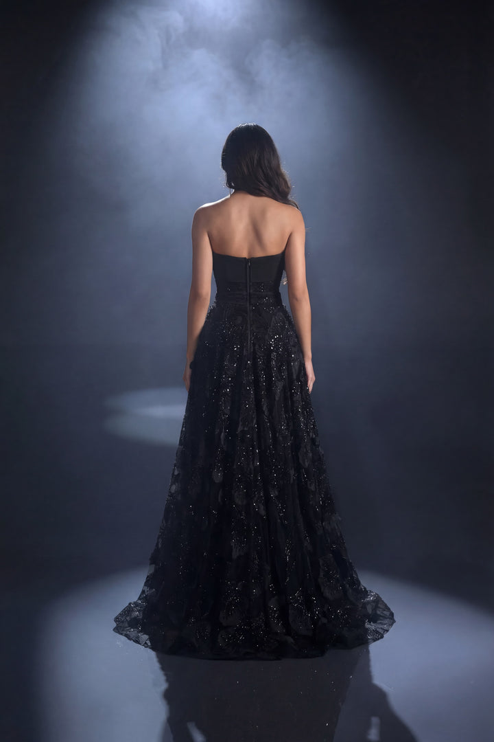 Nicoletta - NC4004 (Available in Black and Dusty Pink)