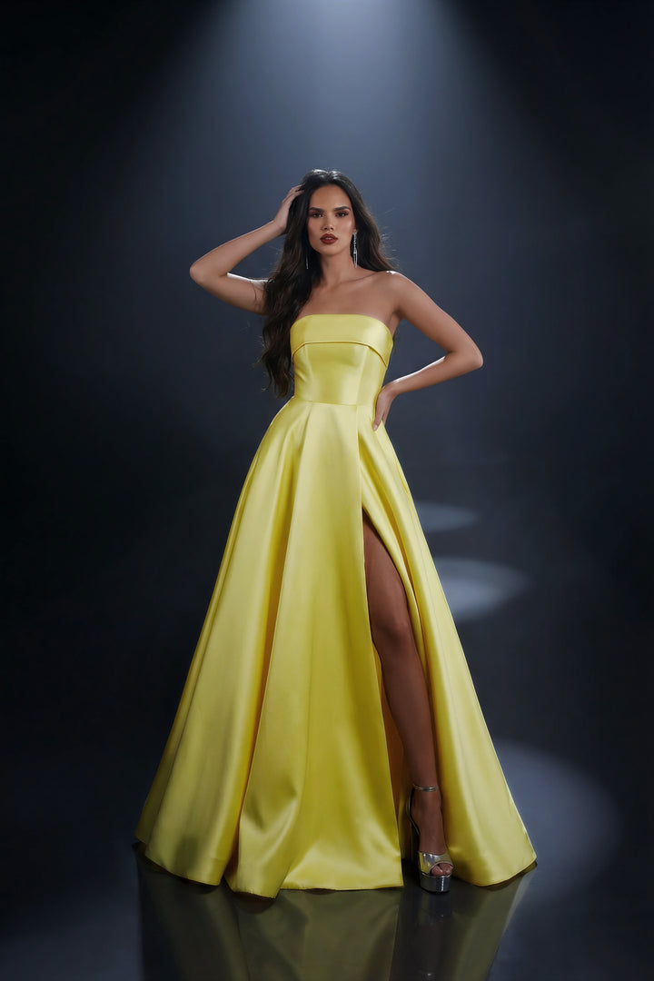 Nicoletta - NC4007 (Available in Pistachio, Rouge, Lemon, Navy and White)