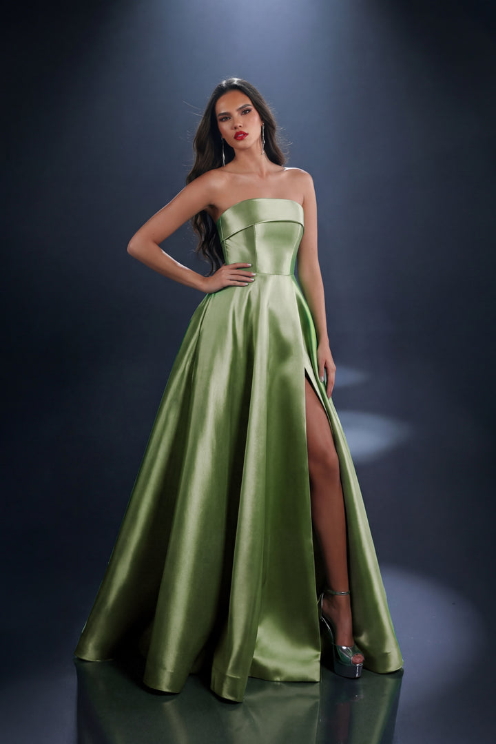 Nicoletta - NC4007 (Available in Pistachio, Rouge, Lemon, Navy and White)