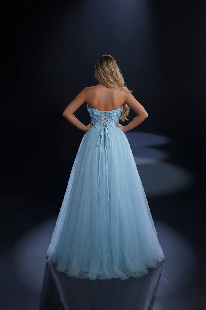 Nicoletta - NC4008 (Available in Powder Blue, Lilac and Ivory)