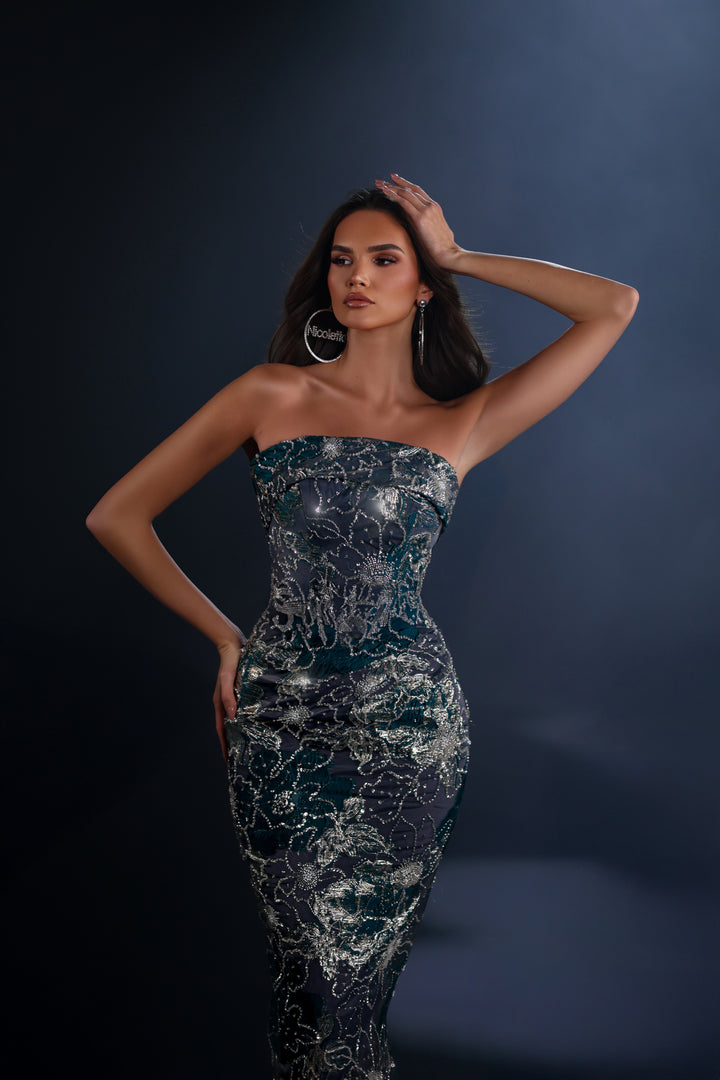 Nicoletta - NC4025 (Available in Light Silver, Light Gold and Midnight Teal)
