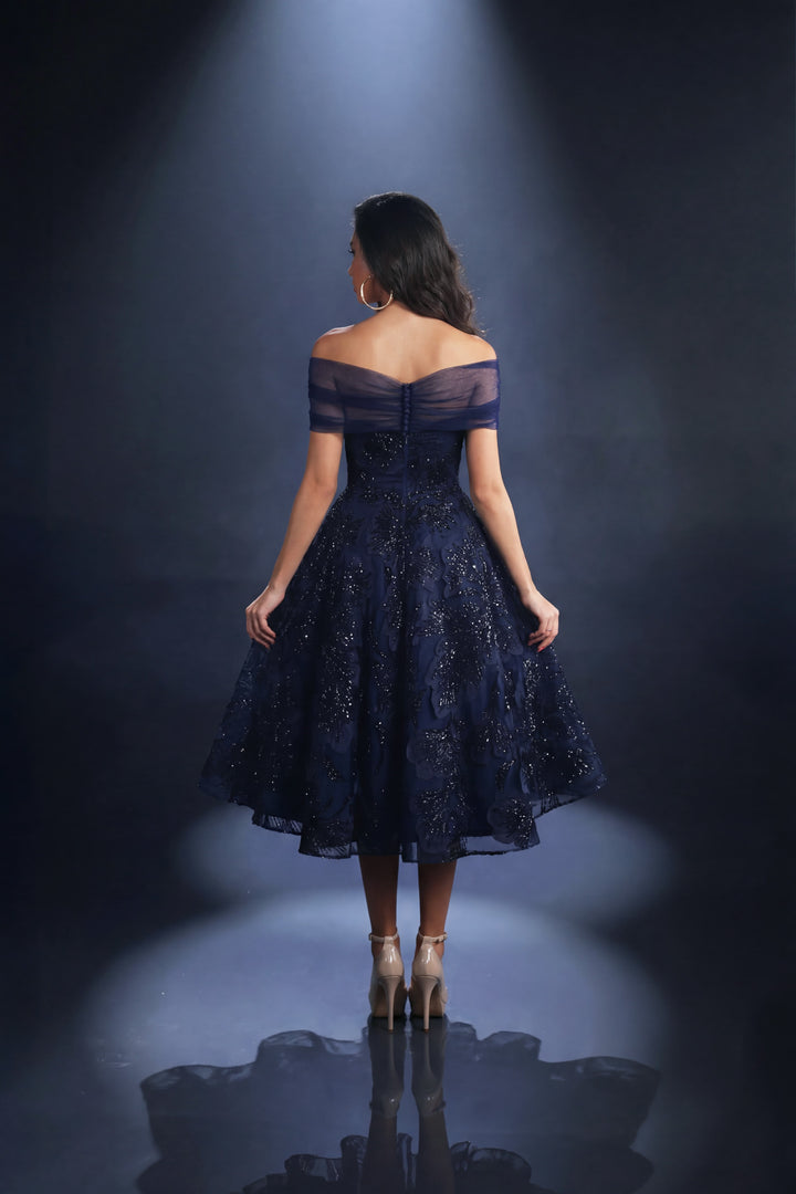 Nicoletta - NC4032 (Available in Navy and Dusty Pink)