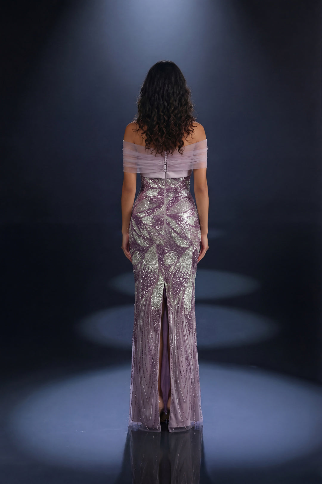 Nicoletta - NC4033 (Available in Mauve and Black)