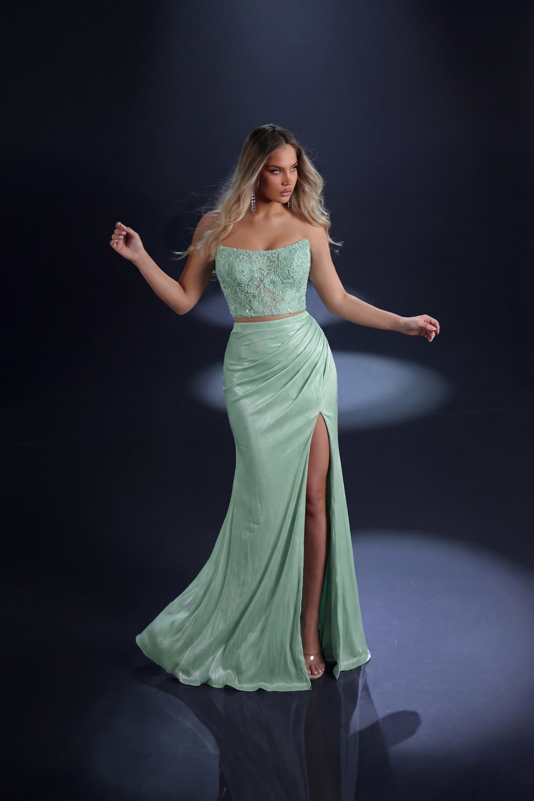 Nicoletta - NC4037 (Available in Blue and Mint)