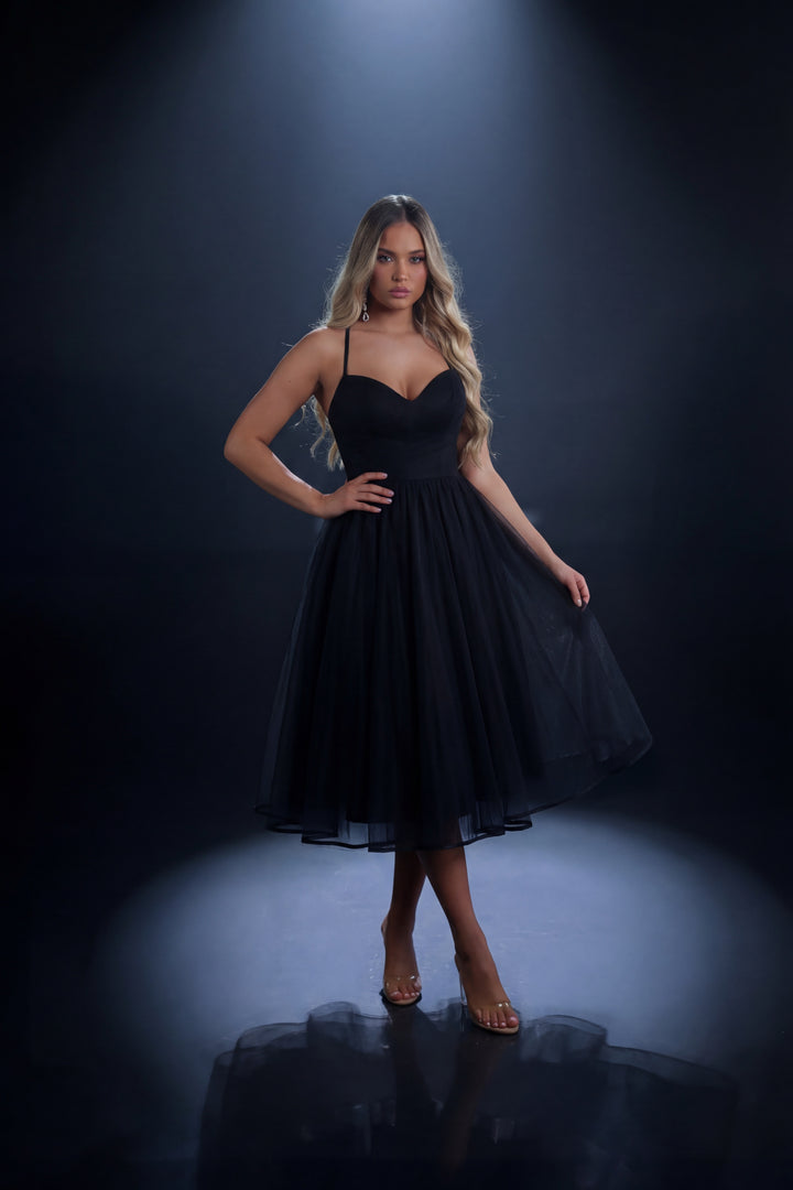 Nicoletta - NC4039 (Available in Black, Ivory and Blush)