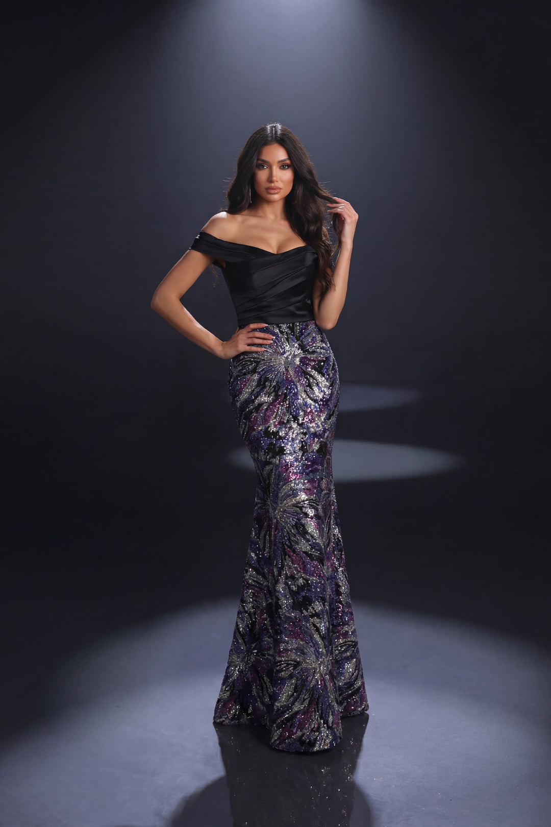 Nicoletta - NC4048 (Available in Navy and Black)