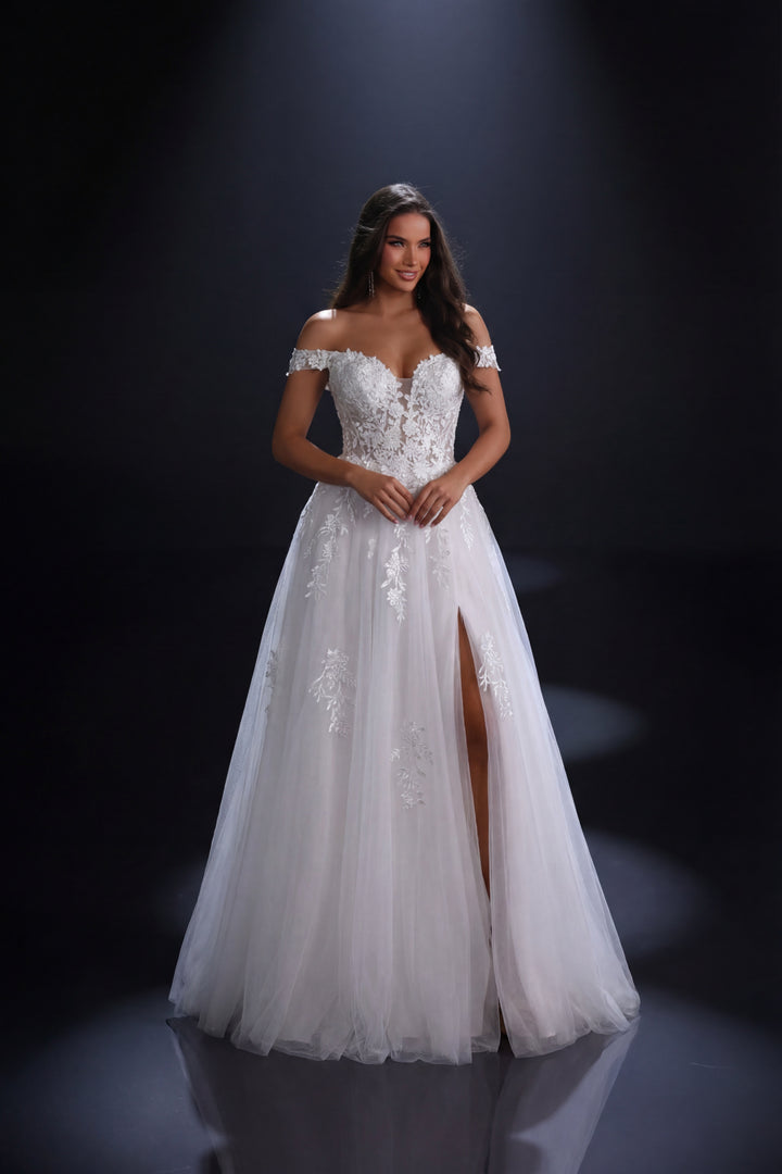 Nicoletta - NC4066 (Available in Pale Pink, Blue, Ivory and White)
