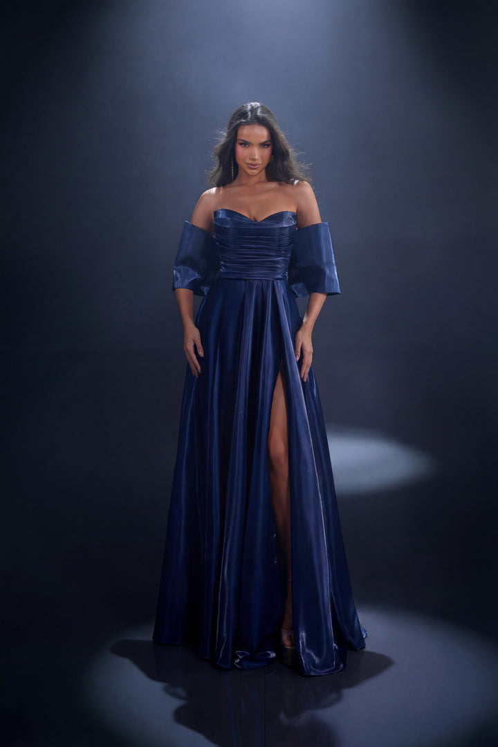 Nicoletta - NC4070 (Available in Powder Blue, Midnight and Red)